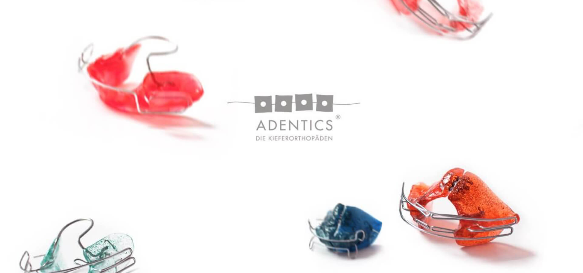 Bei ADENTICS in Berlin | diverse herausnehmbare Zahnspangen