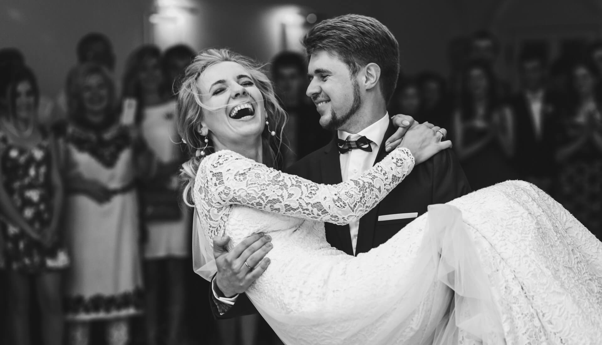  Invisalign Lite® oder Invisalign i7®-Schienen: In kurzer Zeit zum schönen Lächeln