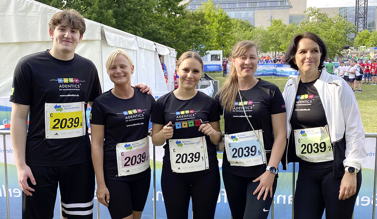 Freude und Teamwork bei ADENTICS – 5x5 km Teamstaffel Berlin