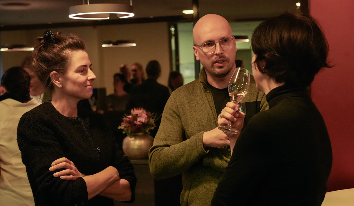 ADENTICS Fortbildung Aligner & Prothetik, Fingerfood & Champagner