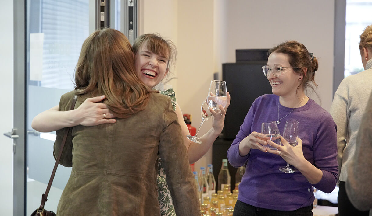 ADENTICS ACADEMY Fortbildung: Personal, Fingerfood & Champagner 20.03.2026