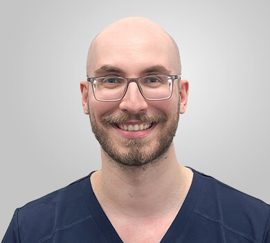 Qualified Dental Assistant