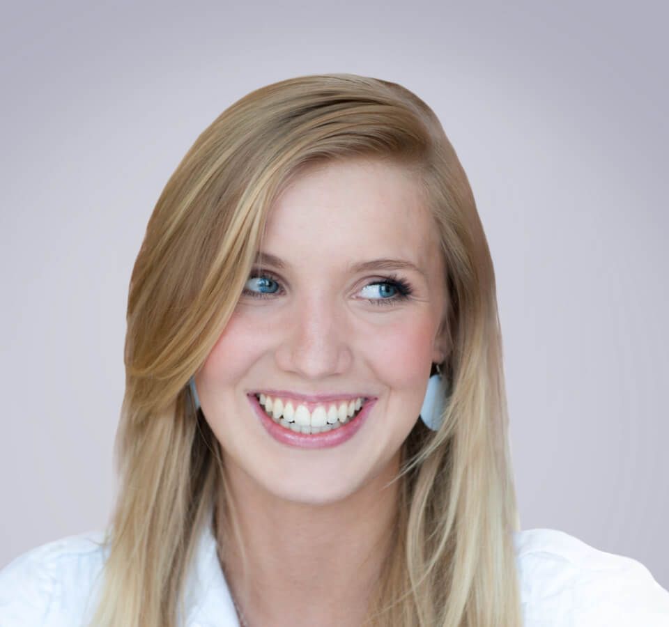 BEI ADENTICS in Berlin|Die linguale Zahnspange ist für Außenstehende unsichtbar