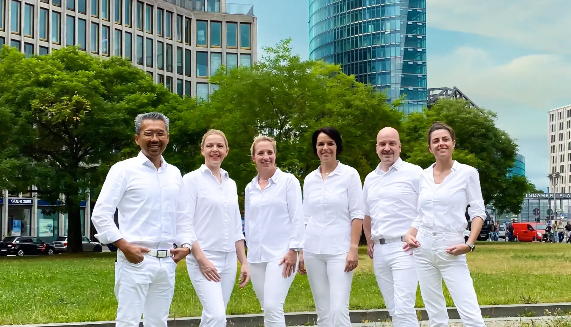 Soziales Engagement von ADENTICS Kieferorthopäde Berlin